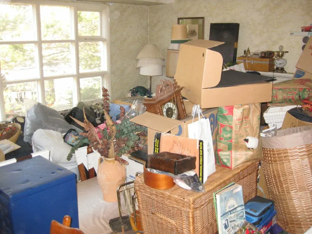Estate cleanout service in Corinth